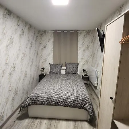 Apartman Confort Pierre Curie *